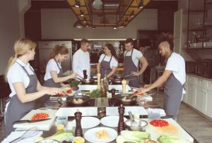 chef-young-people-cooking-classes